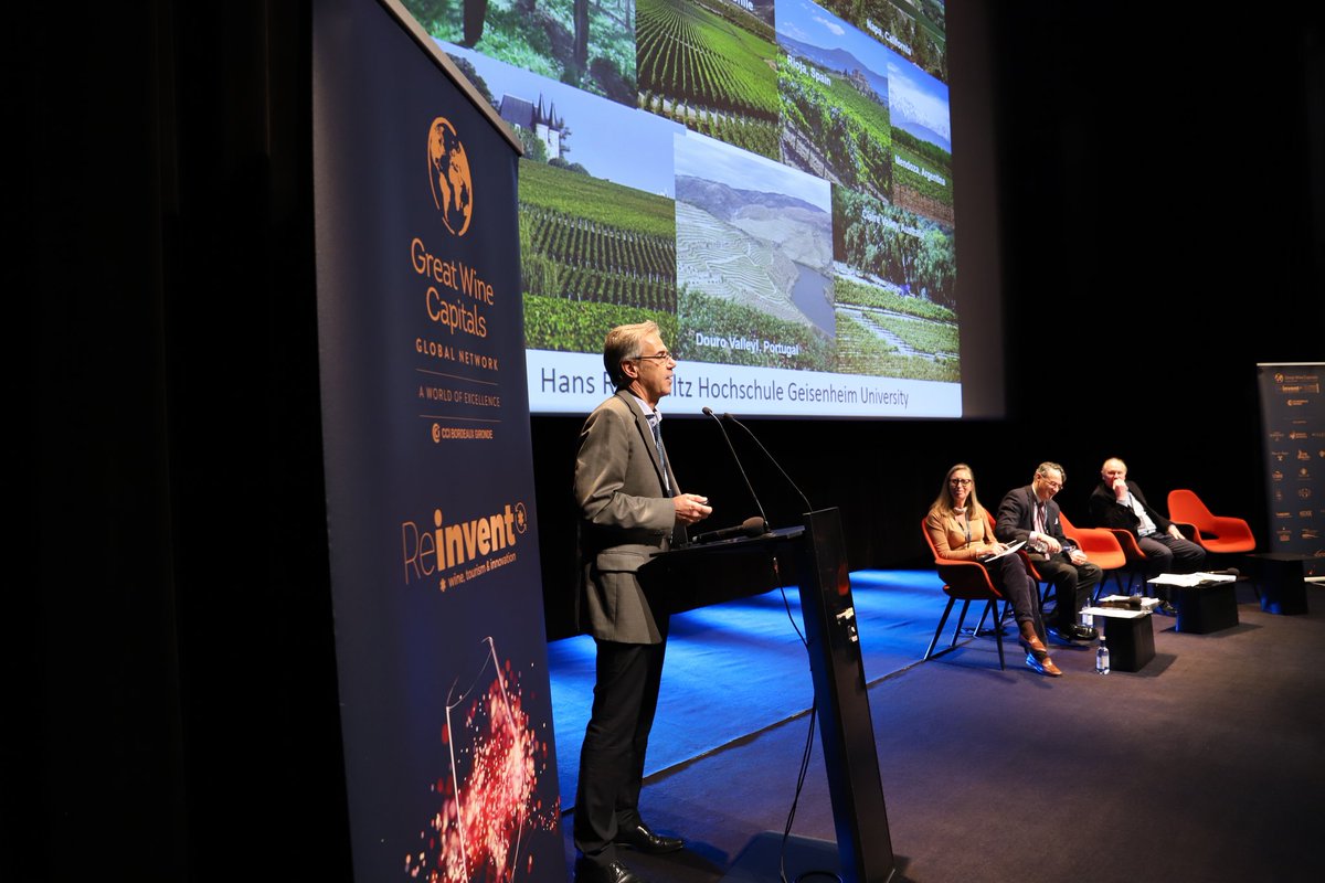 "How do we move forward in a sustainable way? Let's start with the bottle (15% reduction in weight could save about 6,5 Mio tons of CO2), a 30% reduction would result in 2-10% reduction of all impacts associated with a wine bottle" by Hans Schultz <a href="/WineCapitals/">Great Wine Capitals</a> <a href="/hsgeisenheim/">HochschuleGeisenheim</a>