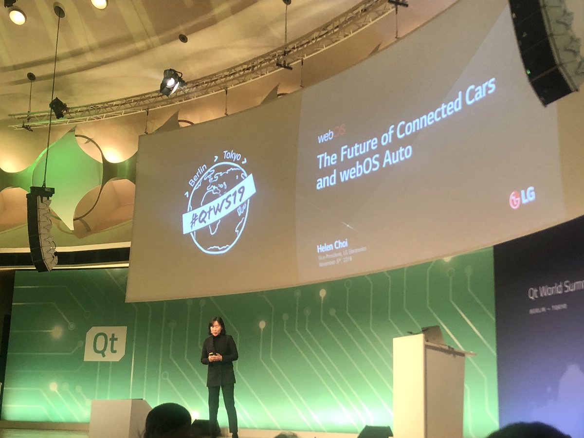 GoodPita's tweet photo. #LG keynote at #QtWS19 is on now! #webOS pours a lot of R&amp;D focus on #innovation for #connected devices #IoT. #platformwars #platform https://t.co/V6jy5sw3Lf