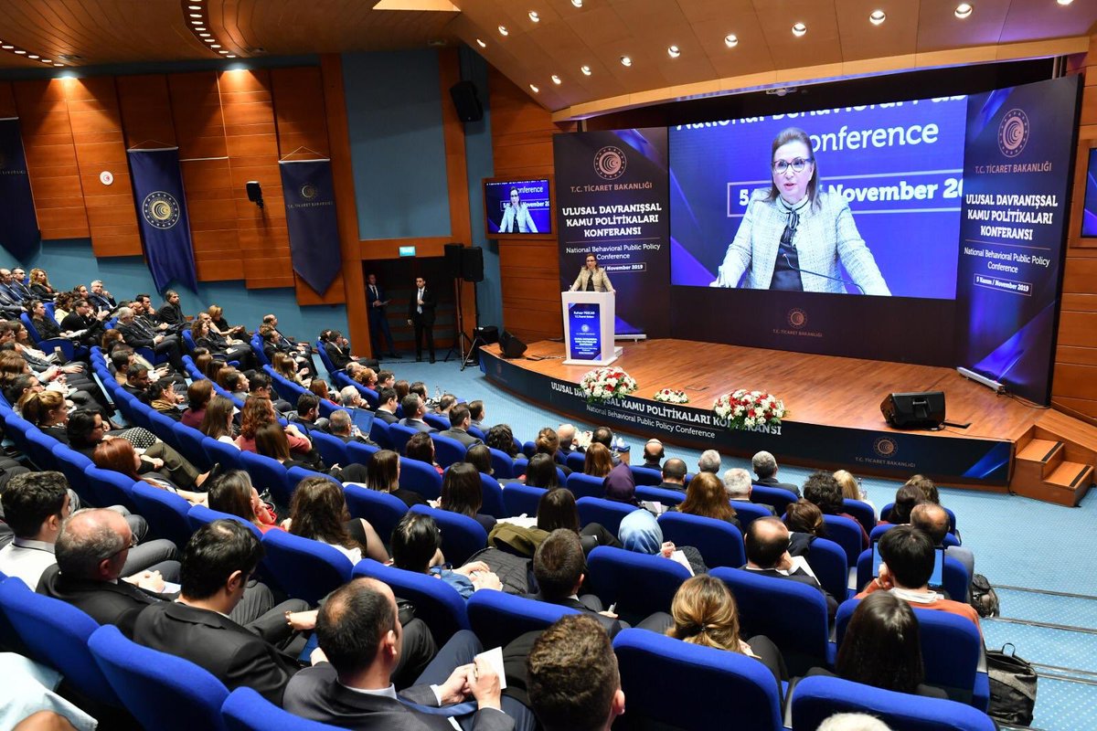pekcan's tweet photo. Kamu yönetiminde davranışsal kamu politikalarını uygulayan ilk Bakanlık olmanın gururunu yaşıyoruz. 

Bugün çalışmamızın yaygınlaştırılması için düzenlediğimiz konferansta ilgili kurum ve kuruluşlardan uzmanları ve akademisyenleri ağırladık. @BehavioralAct https://t.co/1w93vdvhp0