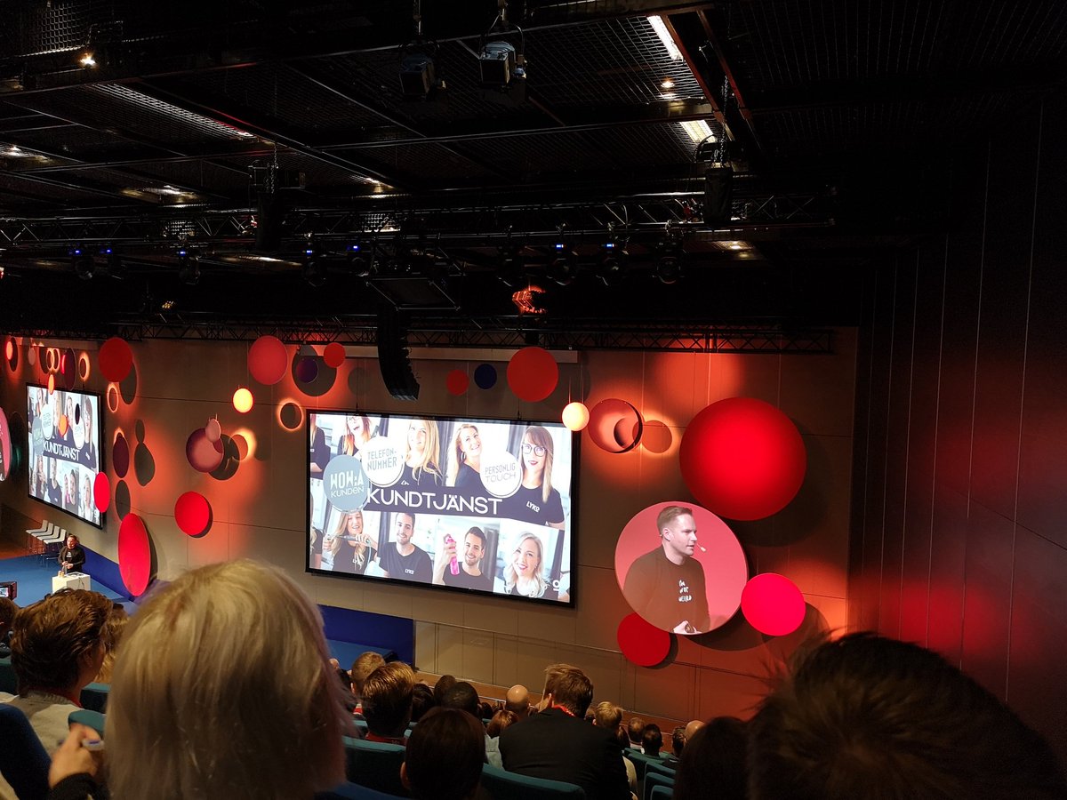 WildaNilsson's tweet photo. När kundtjänst måste hantera samma problem flera gånger gör bolaget fel och måste våga ändra. Svårt ibland att få gehör uppåt för sånt...#digitalmarknadsföring #Ascend2019 https://t.co/041myLKTcJ