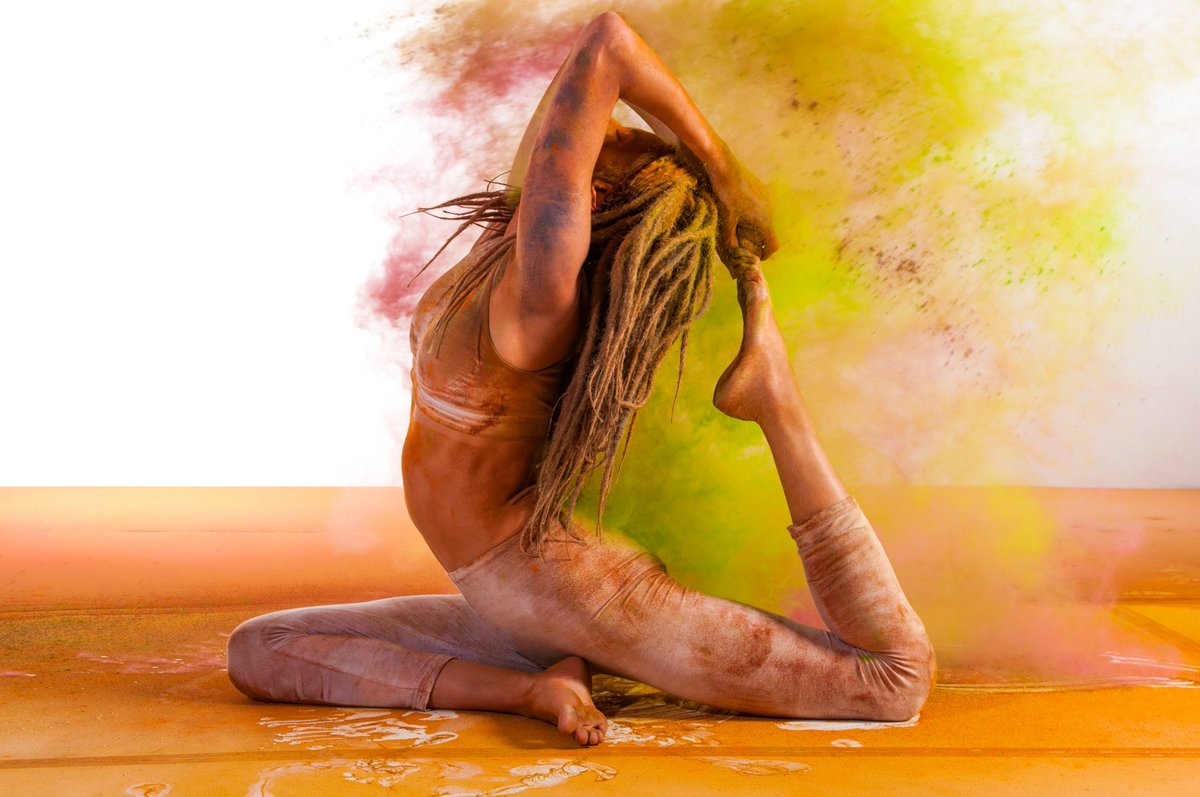 todoluminosos's tweet photo. Consigue gran espectacularidad en todas tus actividades, incluso en las sesiones de yoga, gracias a nuestros Polvos Holi 🔝

https://t.co/6uJ0RmfpcA https://t.co/PkaOHtnIOR