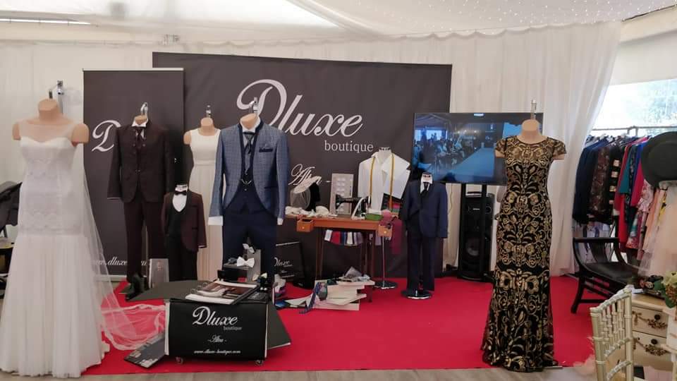 dluxe_official's tweet photo. Estamos muy orgullosos de nuestro paso por @feriadeeventos Además el jurado conformado por la actriz, Lola Forner @InfiltradaBea @THEOMODA y Angélica Sandoval  nos han elegido 🏆 PREMIO AL MEJOR STAND 🏆 de los premios FEvA 2019 empatados con @ChicorelaEvent 😍🎉 https://t.co/kw0szpYzTD
