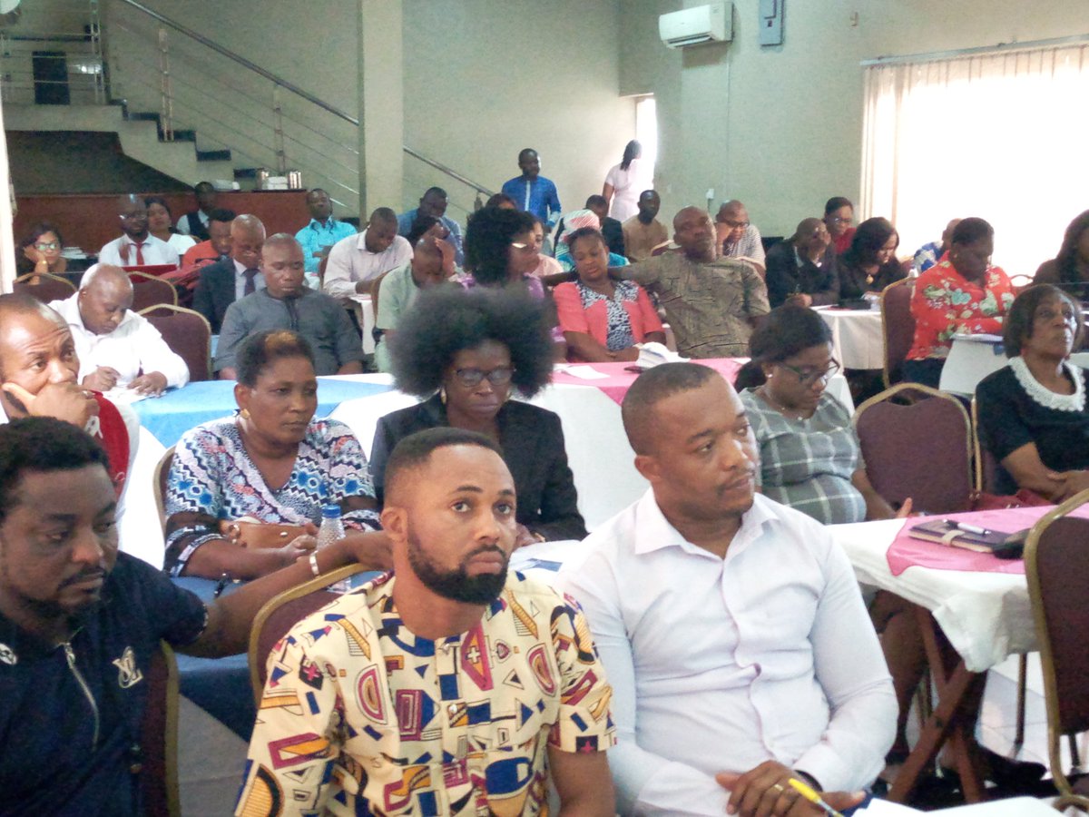 Luchi _Gloria tweet media