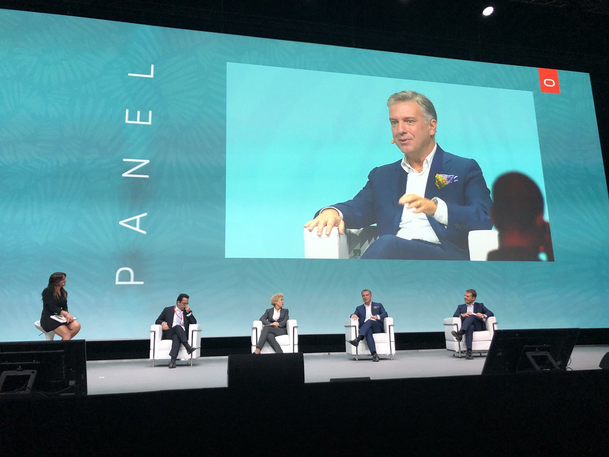 .<a href="/Ecastellani/">Emanuele Castellani</a>, CEO di <a href="/Cegos/">life</a>, parla di come il settore della formazione si muova sempre più velocemente. La  progressiva crescita di Cegos ha portato a investire sull'innovazione di Oracle e sui suoi servizi.
#OracleMCD
#OracleMBS
#OracleMCX