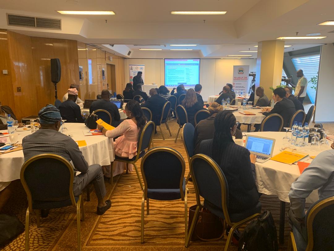 cpsekiti's tweet photo. HAPPENING NOW 
Governor @kfayemi having an interactive session with development partners this morning. In attendance @AfDB_Group, @EU_Commission, @USAID, @UNICEF, @UNDP, the German Embassy, @IMFNews, WB, @DFID_UK Nigeria, BMGF https://t.co/K15blobRzH
