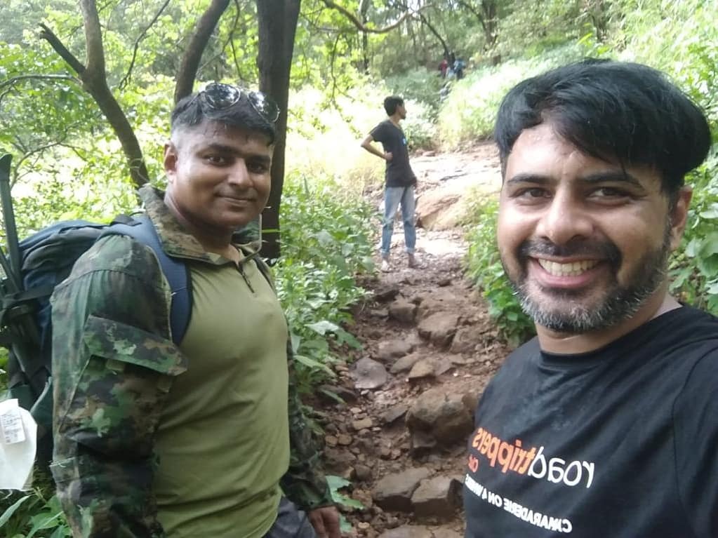 TheIndianRTC's tweet photo. Last Sunday #RTCPune folks went on an adventurous one day trip, where the team drove to Patnus Villages followed by a trek to Devkund Waterfalls. ๐
A perfect #weekend spent close to nature away from the city life!
#Pune #Roadtrip https://t.co/0hWMAakSVN