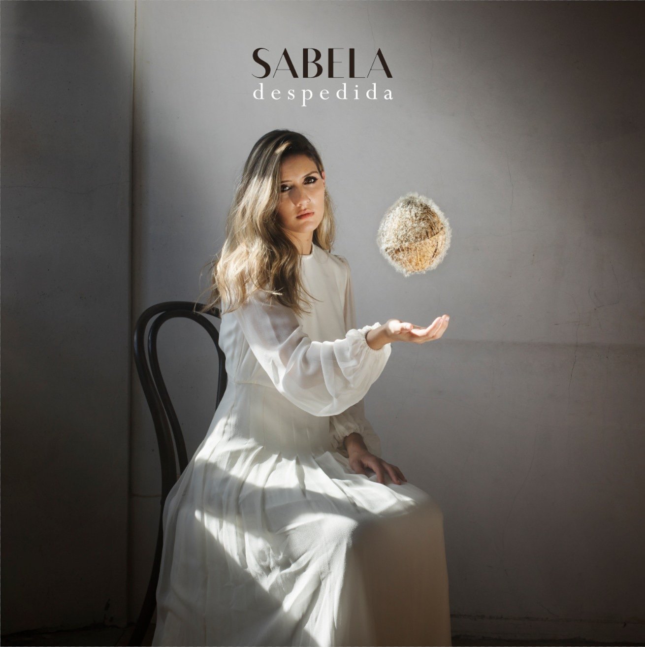 Sabela >> Álbum “Ceniza” EImh8ClX0AAGBg-