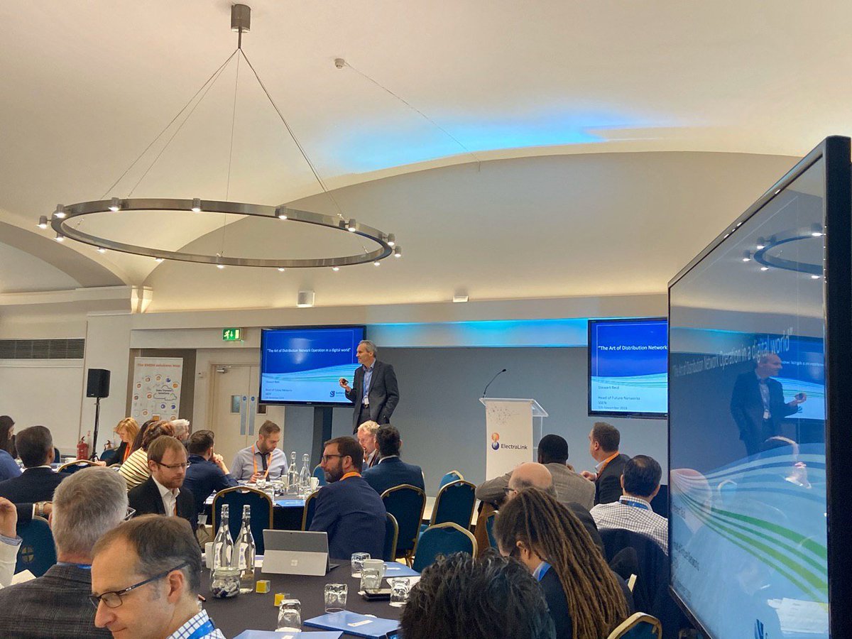 ElectraLink's tweet photo. SSEN’s Stewart Reid, our first keynote speaker, is now speaking on how digitalisation is transforming traditional network management. #ELED2019 https://t.co/BtG40F6HQ0