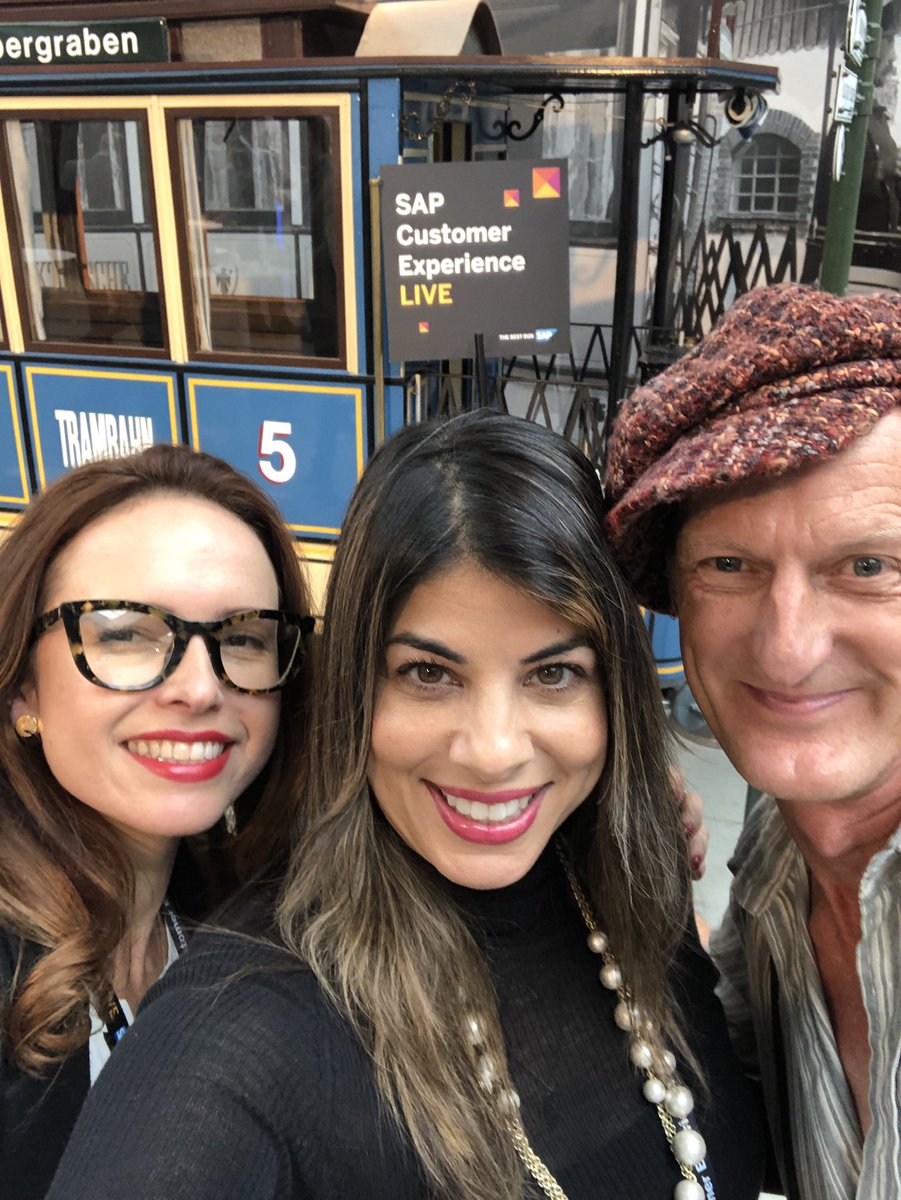 shalinimitha's tweet image. Experience Matters. Make the most out of every moment. #SAPCXLIVE #SAP_CX