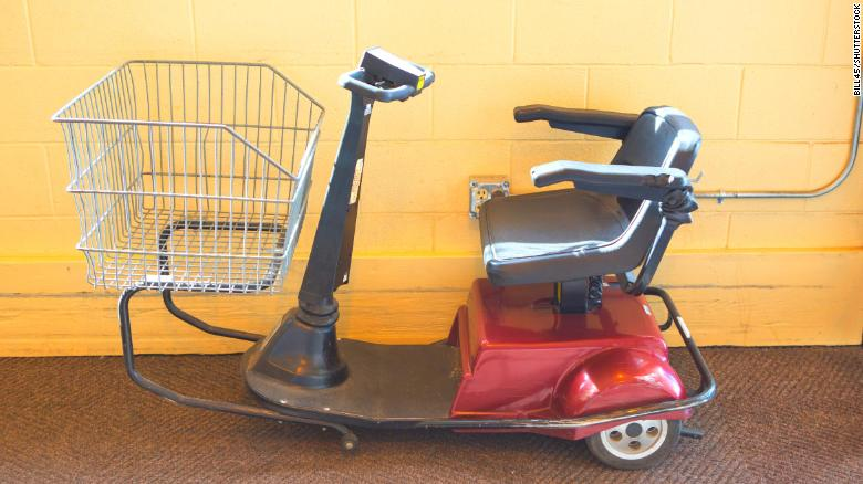 CNN's tweet photo. A man stole an electric shopping cart from Walmart and drove it from one bar to another to avoid a DWI, police say https://t.co/cBcikiGnvR https://t.co/DGyvYqgZoF