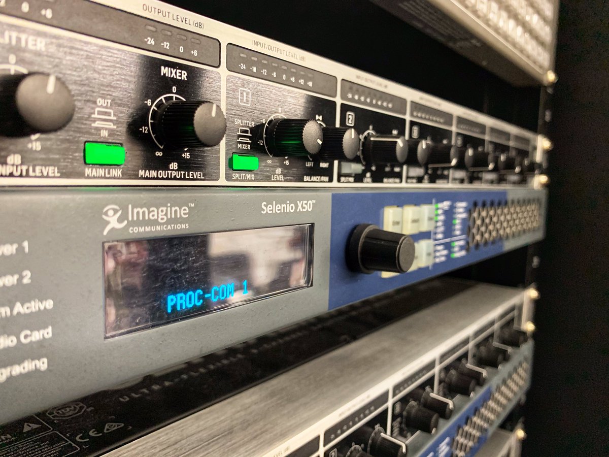 ChromalineS's tweet photo. Thank you easyprod and ELEVEN SPORTS HQ for believing in us. 
Do you now that they produced more then 1500 event in only two years with our compact live production solution? 🔝💥
#makingthefifference #broadcast #chromaline #easyprod #elevensportsjapan #thefutureisnow #weekendtrip https://t.co/U2EXnsIuaJ