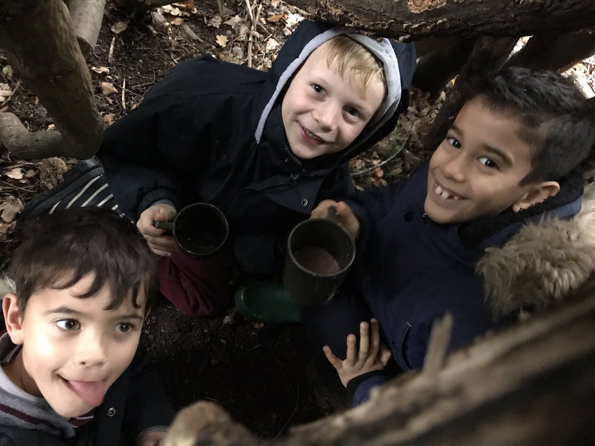 thorpehousesch's tweet photo. #ThorpeExplorers Yr3 enjoying a Forest School experience! Crafting guys and bracelets from elder beads, Forest fun and tasty snacks at ‘The Smoky Doughball’! @iapsuk @LitLangAcademy @GoodSchoolsUK @ForestSchoolUK @GXonline @BeaconsfieldL @muddystiletto https://t.co/cDnYtbr76E