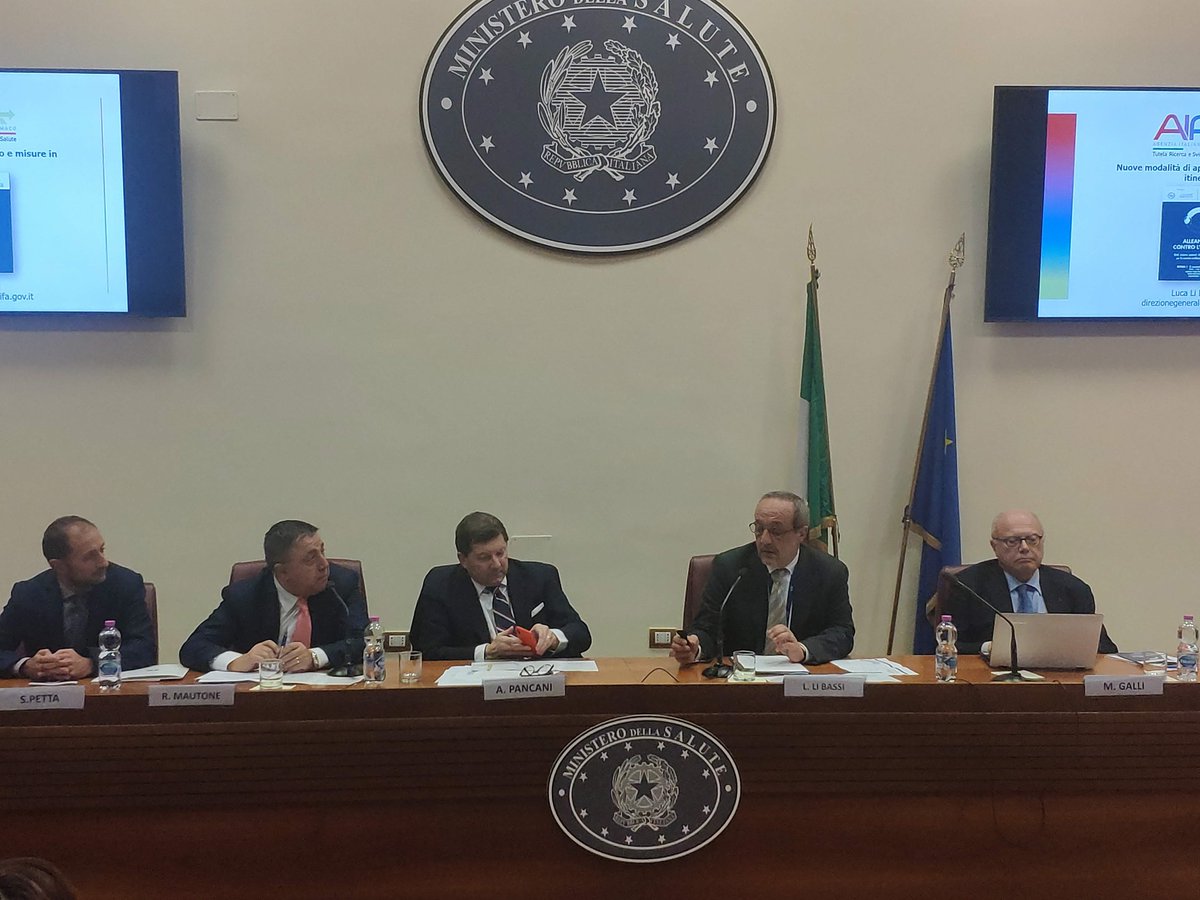 MAProvider's tweet photo. Il Direttore Generale #AIFA, Luca Li Bassi illustra le nuove modalità di approccio alla #patologia e misure in itinere.
Alleanza contro l'epatite - Uniti, insieme: pazienti, clinici e istituzioni per la concreta eradicazione del virus HCV
https://t.co/OlVieDKbwD https://t.co/L4cURkb11l