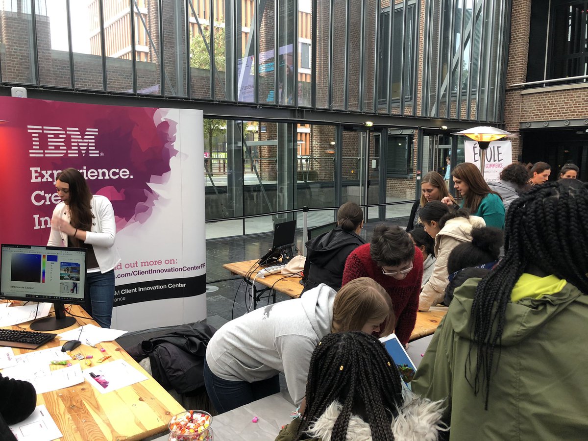 OLespargot's tweet photo. 6ème édition de Numériqu’elles : sensibiliser les collégiennes et lycéennes aux métiers du numérique et lutter contre les stéréotypes. Merci au @CorifLille à @euratechnologie et aux nombreux partenaires pour cette nouvelle réussite ! https://t.co/26Df15nJUJ
