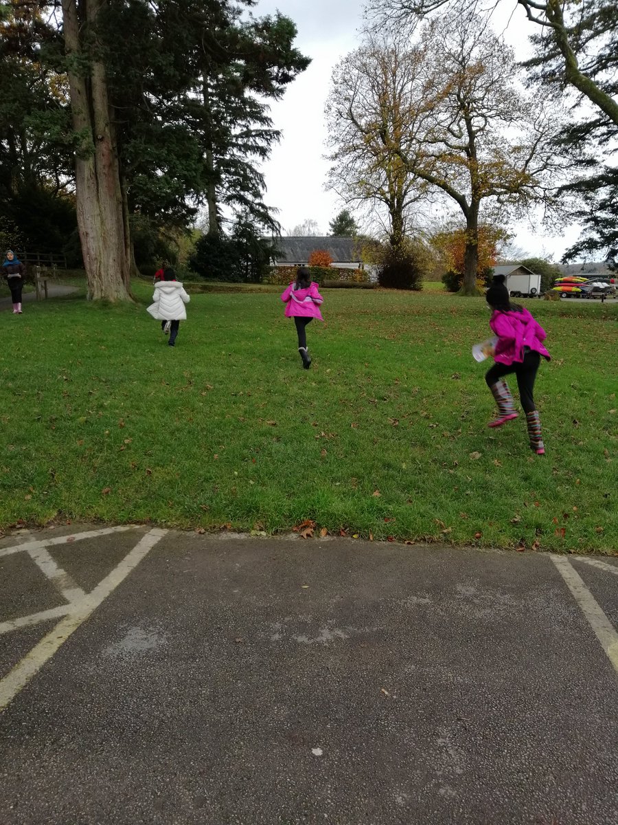 ChorltonParkPS's tweet photo. Orienteering this morning for Mrs Appleby's group @Ghyllhead #mapreading #outdoorexploring #firstactivityoftheday https://t.co/5jP2osvJAU