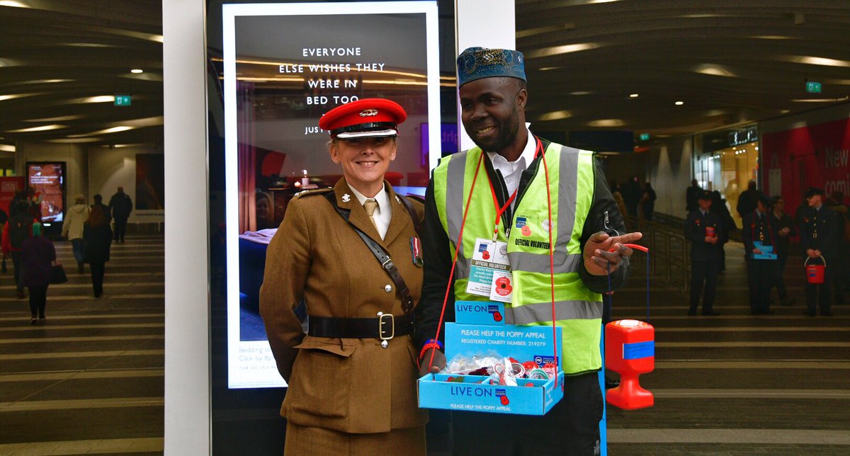 johnbray69's tweet photo. Capturing images from #BirminghamPoppyDay for @BBCEngland website. @PoppyLegion @NetworkRailBHM https://t.co/MbCxyaPzVc