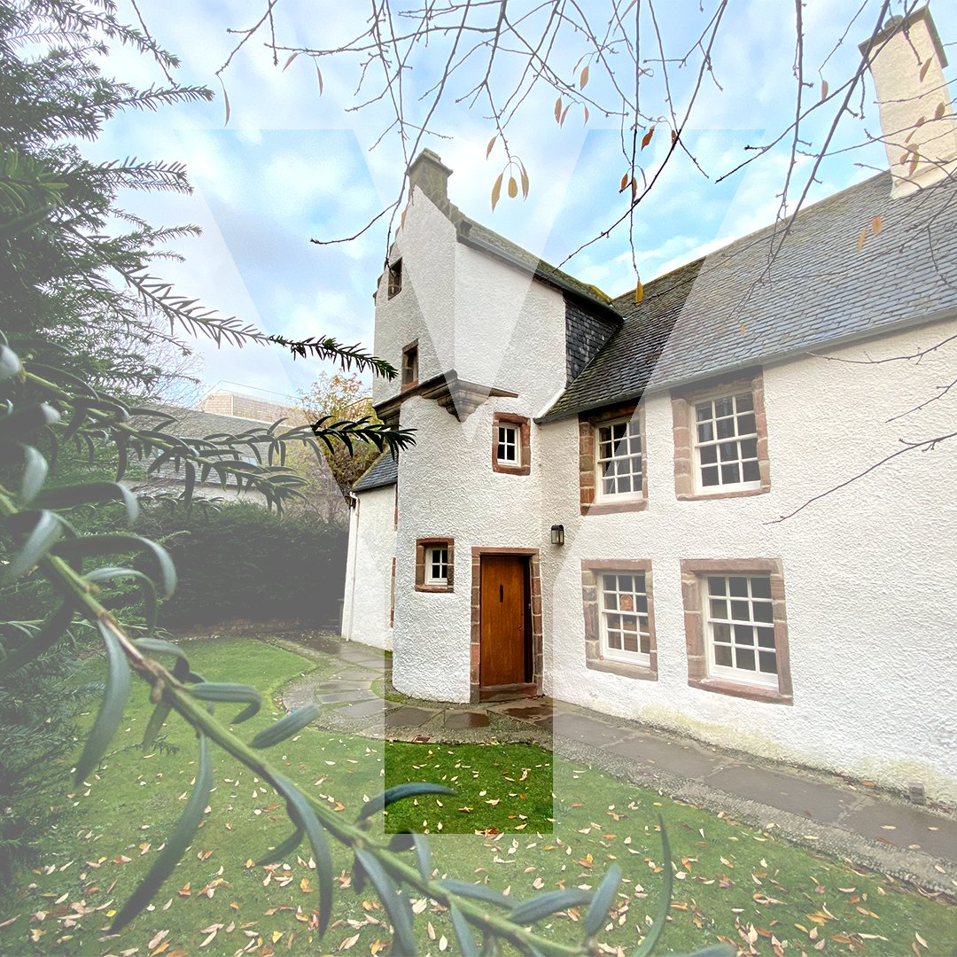 YellowCherryUK's tweet photo. Abertarff House
The oldest house in Inverness and important example of 16th-century domestic architecture
Just behind us at Yellow Cherry HQ
There are so many amazing gems in our beautiful city 😊
💛🍒
#yellowcherrydigital #creativepartner #inverness #scotland @N_T_S https://t.co/5y26VgOgDF