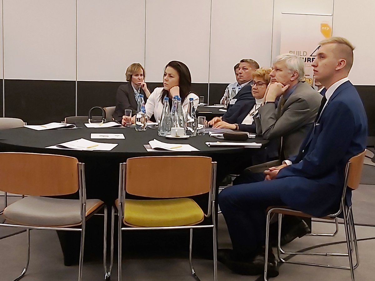 ASM Research Solutions Strategy (@instytutasm) on Twitter photo Trwa druga sesja konferencji Monitoring Rynku Budowlanego 2019. Ekspertom z branży przekazujemy najnowsze prognozy marketingowe: jakie są trendy, czy koniunktura na rynku jest wysoka? <a href="/InstytutAsm/">ASM Research Solutions Strategy</a> @MIR_GOV_PL <a href="/PrzegladBudynku/">Przegląd budowlany</a> #budownictwo #materiałybudowlane #budnet Trwa druga sesja konferencji Monitoring Rynku Budowlanego 2019. Ekspertom z branży przekazujemy najnowsze prognozy marketingowe: jakie są trendy, czy koniunktura na rynku jest wysoka? <a href="/InstytutAsm/">ASM Research Solutions Strategy</a> @MIR_GOV_PL <a href="/PrzegladBudynku/">Przegląd budowlany</a> #budownictwo #materiałybudowlane #budnet