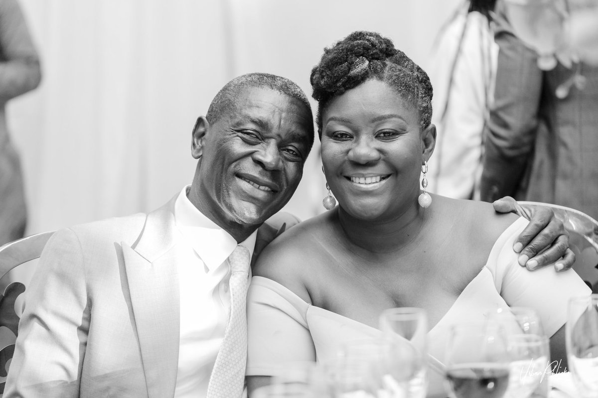 sarkodie's tweet photo. Happy birthday to my one and only Mama Cee ❤️❤️❤️❤️❤️ Blessings on blessings Ma 😊 and thank you 🙏🏿 @CynthiaQuarcoo https://t.co/NQikHD1peJ