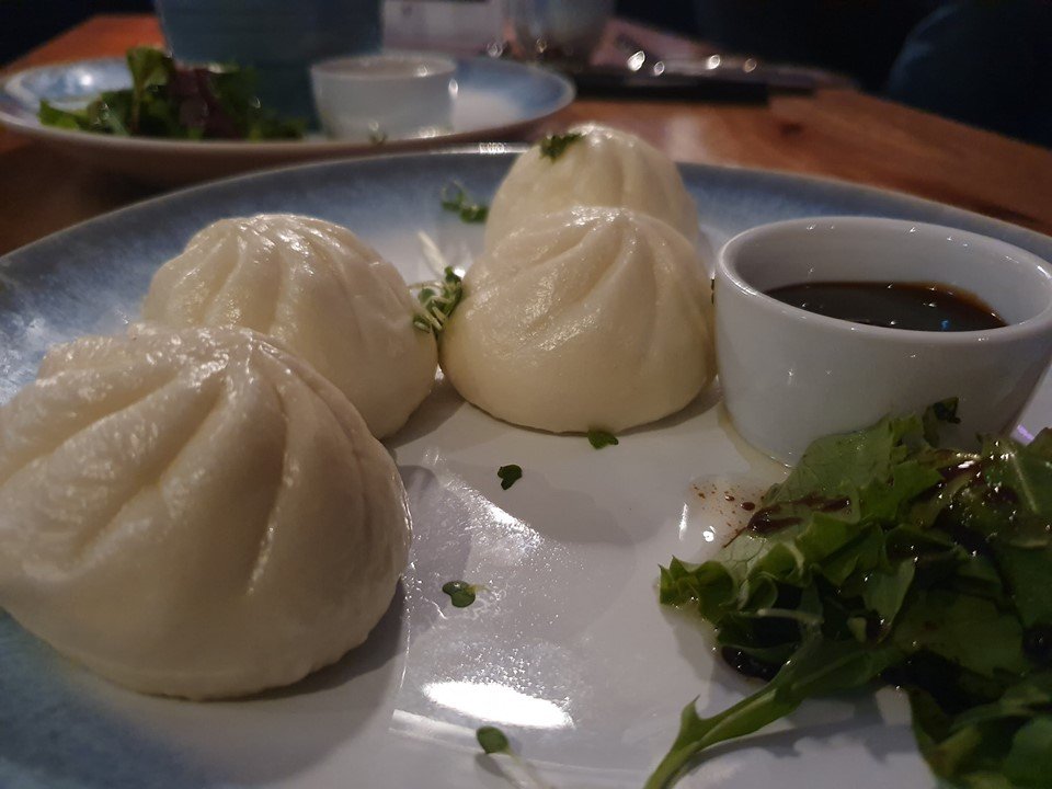 TheFunKitchen's tweet image. Steamed Bao Duck Buns with Sweet Hoisin Sauce Dip 🦁🔥 #AMBERFunKitchen #Chester #ChesterFunKitchen #AMBER #FunKitchen