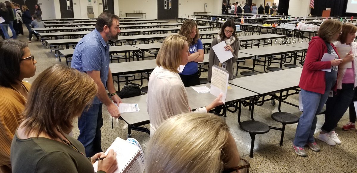 drms_chiefs's tweet photo. DRMS teachers took time out of their planning today to collaborate as they reviewed strategies from @DiscoveryEd for use in various classrooms. #ChiefsLead https://t.co/20AOPMomZb