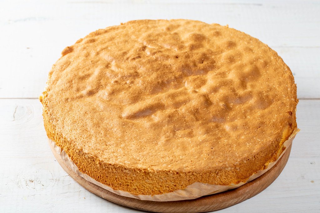 ESHBI_Bilbao's tweet photo. 🥮 Curso de repostería en #Bilbao

🍰🧁 Para aficionados reposteros
👩🏽‍🍳 Curso práctico. Recetas: 
✔️ Bizcocho americano
✔️ Cremoso de Idiazabal
🗓️ Sábado 9 📌#EscueladeCocina de La Ribera

Info ➡️https://t.co/PZ5KmLCIAc
#cursorepostería #cursopostres #repostería https://t.co/QcQvREOJTV
