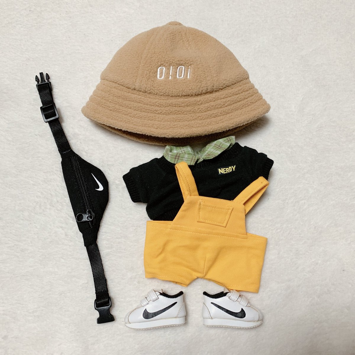 somcloud_store's tweet photo. ✔️구매독려 코디북

입금이 저조해 이대로 가면
모든 새상품 환불예정이에요(˃̵͈᷄⌓˂̵͈᷅)

오아후버킷햇 - 베이지 코디 https://t.co/p1ZIEZzh08