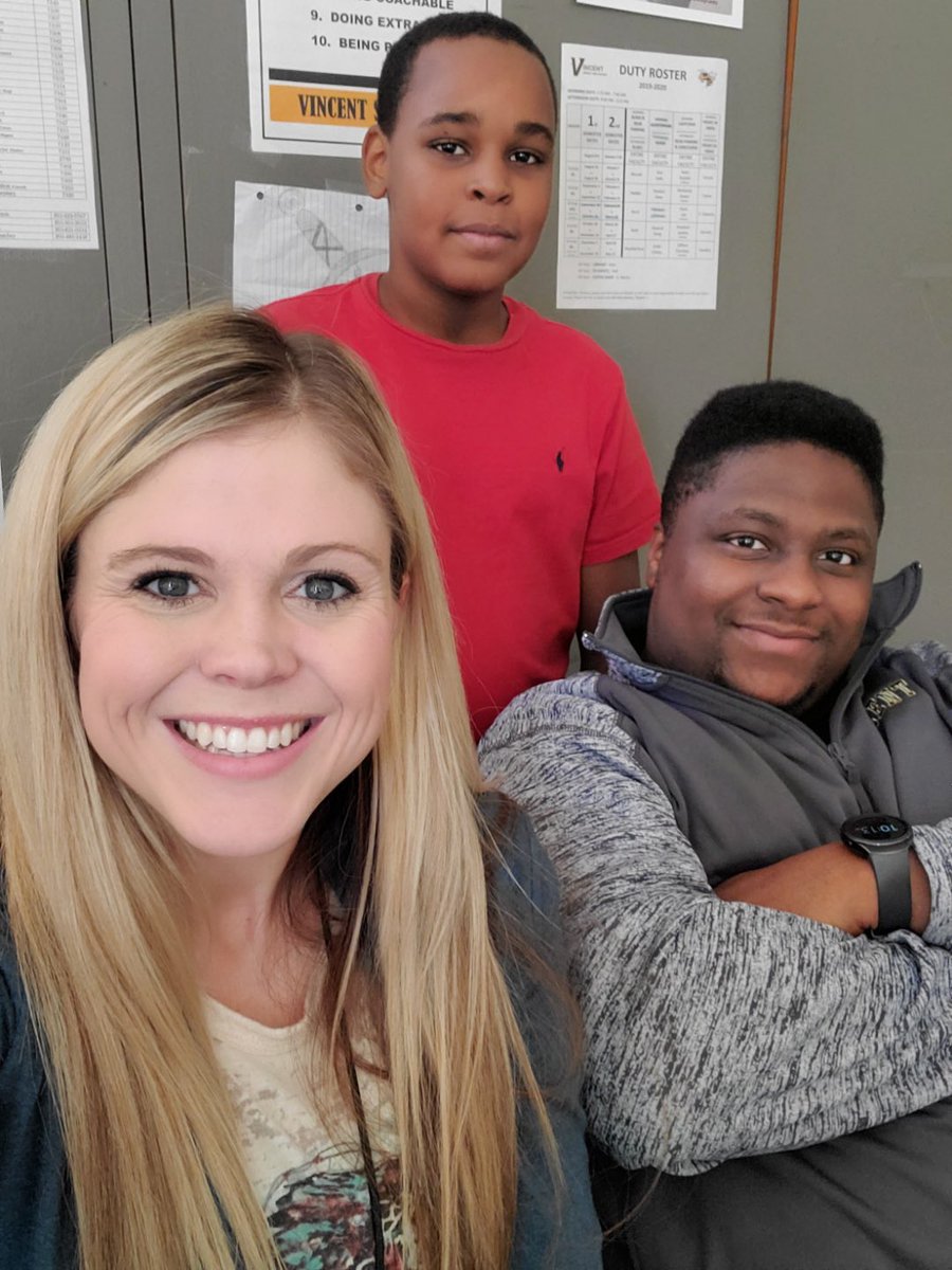 MrsBJohnsonVMHS's tweet photo. This classroom wouldn’t survive without DJ! Thanks for always having our back! #vmhsgratitudechallenge @coach_vhs @VMHS_Jackets https://t.co/4EfSSGMfWl