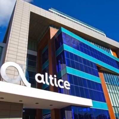 elnuevodiariord's tweet photo. Usuarios reportan problemas señal Altice a través redes sociales
https://t.co/4Y3X3lFhl4

#ElNuevoDiarioRD https://t.co/sYb0PWUbCq