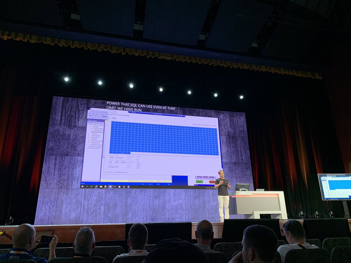 nelliegson's tweet image. Asad Khan showing how awesome #SQLServer2019 is at #MSIgnite2019