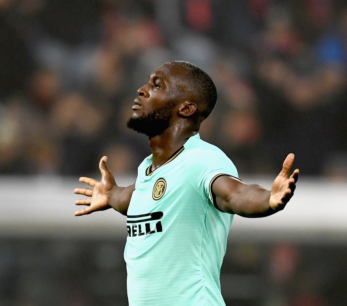 BetBee's tweet photo. 🧐 Stats for Inter vs Dortmund tonight...

- Inter have not lost in 5 games, Dortmund have not lost in 3

- Over 2.5 goals has landed in 7 of Inter's last 8 games

- Lukaku has scored 8 in his last 6 games

#INTBVB https://t.co/4aWkZSqKl6