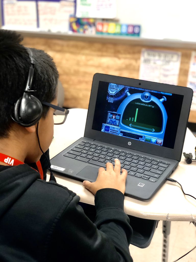 MsRowe6's tweet photo. When you see those green bars grow..... @Istationed @BluebonnetLions @LockhartISD #redcapemoment https://t.co/DjYU9doI8i