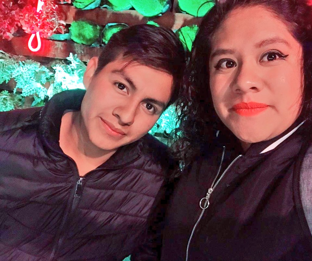 armanny1221's tweet photo. 🙊 Amo a mi Amix 💖 #MAPS4EVER https://t.co/i26wVEo1XJ