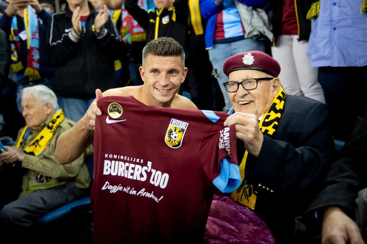 Vitesse heeft vandaag kennis genomen van het onverwachte overlijden van ‘Little’ Joe Mawdsley

De Airborne-veteraan is 94 jaar geworden 

🌹 Rust zacht, ‘Little’ Joe! 

#Vitesse #Lestweforget