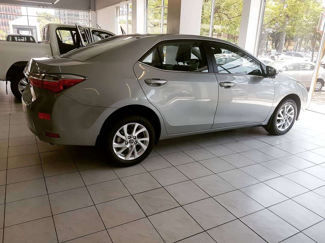 faramatsi's tweet photo. We have a car to suite your budget here at Faramatsi Toyota. Come in and get a feel of this robust Toyota Corolla 1.8 CVT. Allow us to take you, Beyond Motion #FaramatsiMotors #FaramatsiToyota #BeyondMotion https://t.co/Fq4EZZAXVv