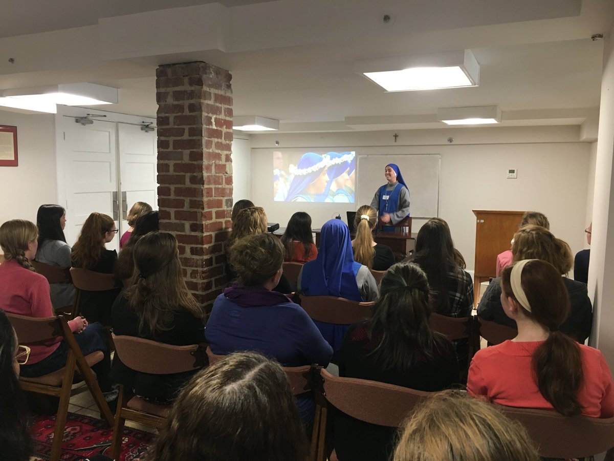 arlingtonchurch's tweet photo. The annual "Nun Run", is a day of Convent visits, where 30 young ladies from across the diocese traveled around to meet with different sisters and hear about their communities and further discern their call. The day began with Mass celebrated by Fr. Noah Morey! #LoveMyVocation https://t.co/OGIcHEY4mi