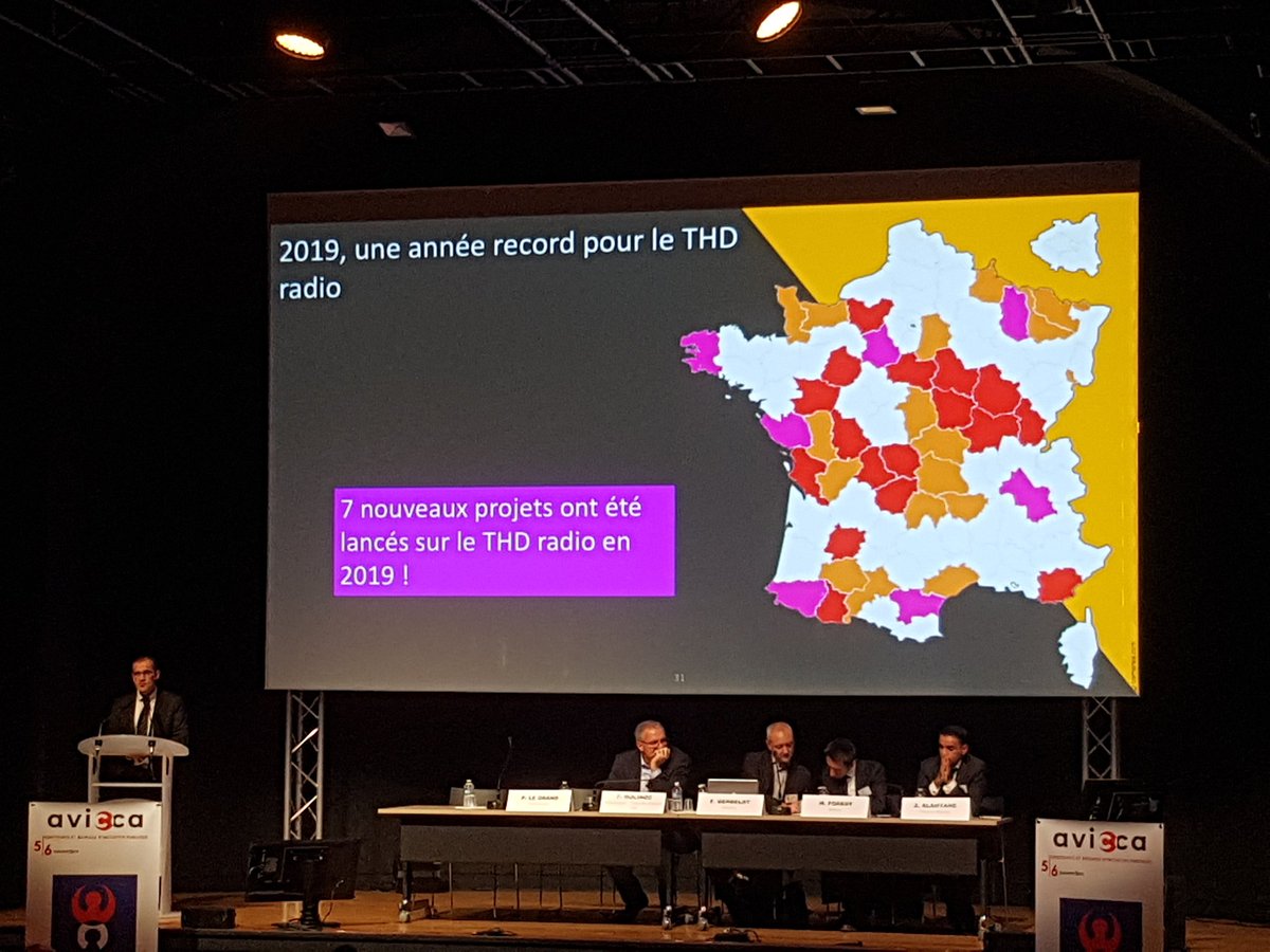 mlb9146's tweet image. La parole de Nomotech, avec @PHLEGRAND : du #THDradio au #TTHD "matinée" de #5G ... #TRIP2019. Des perspectives au delà de 2025, pour éviter un nvlle fracture territoriale...