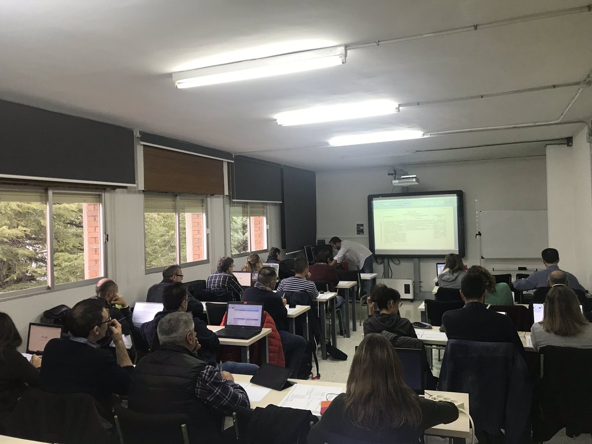 cepbaza's tweet photo. Programación, planificación y evaluación en @senecaeducacion hoy, #iseneca y diseño de #UDI #PRODIG @cepbaza @EducaAndInnova @FormacProfAnd https://t.co/KPmWdUS56t
