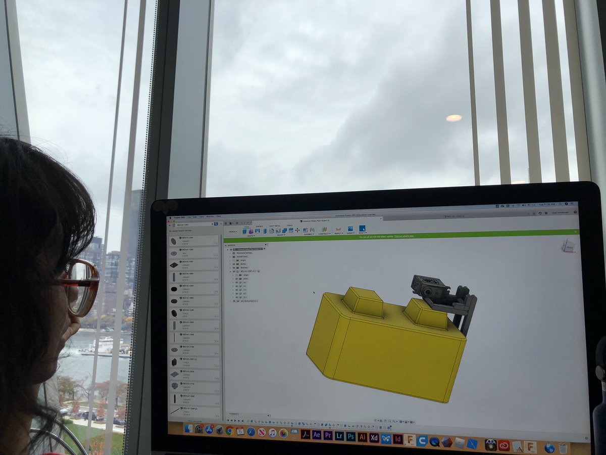 tywlsrobotics's tweet image. Today’s build session is already looking productive! #Robotics #GrindCity #GirlsWithNoLimits