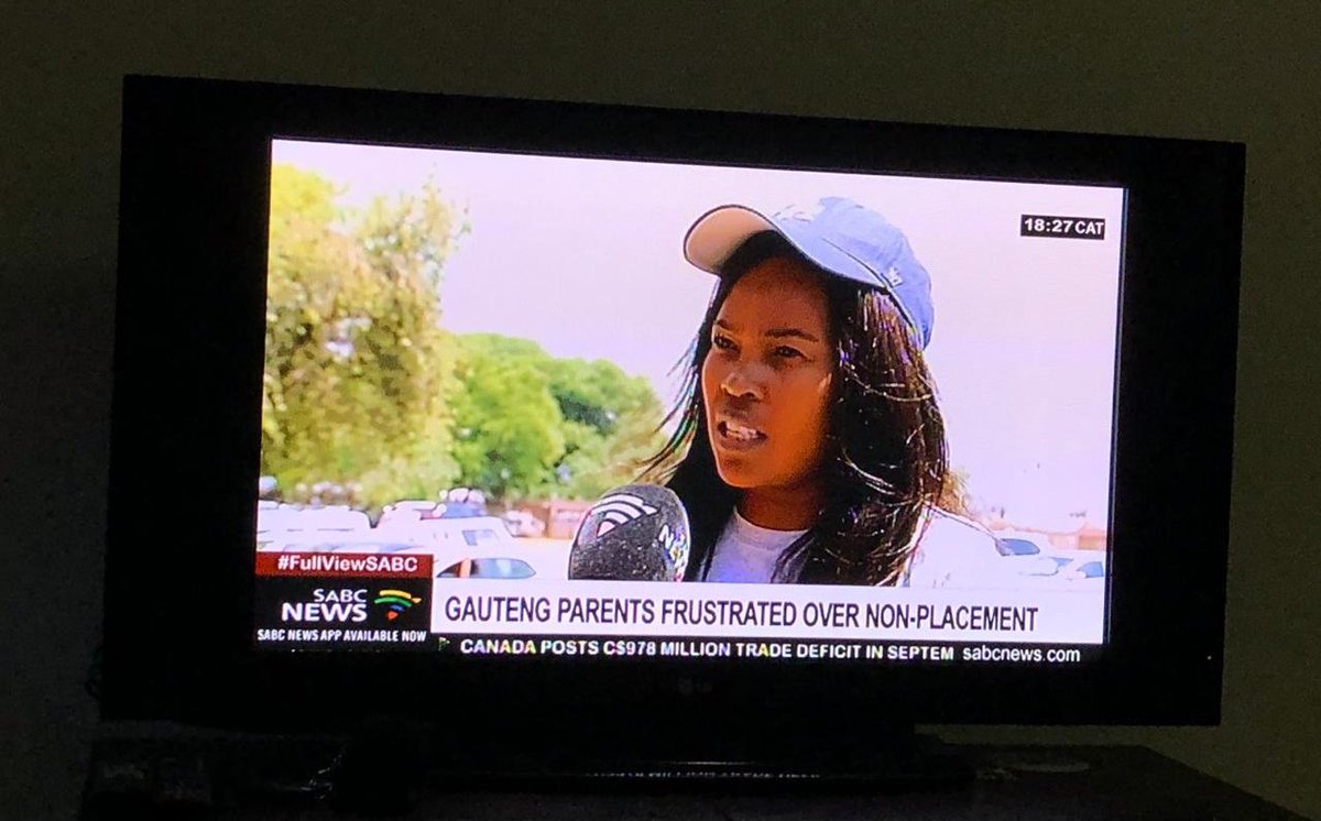 ycrContentZA's tweet photo. My sister took the department to the papers 😂 I'm crying!!!!! 😂😂😂😂😂😂😂😂😂😂😂😂 https://t.co/Zz8CxPDsUn