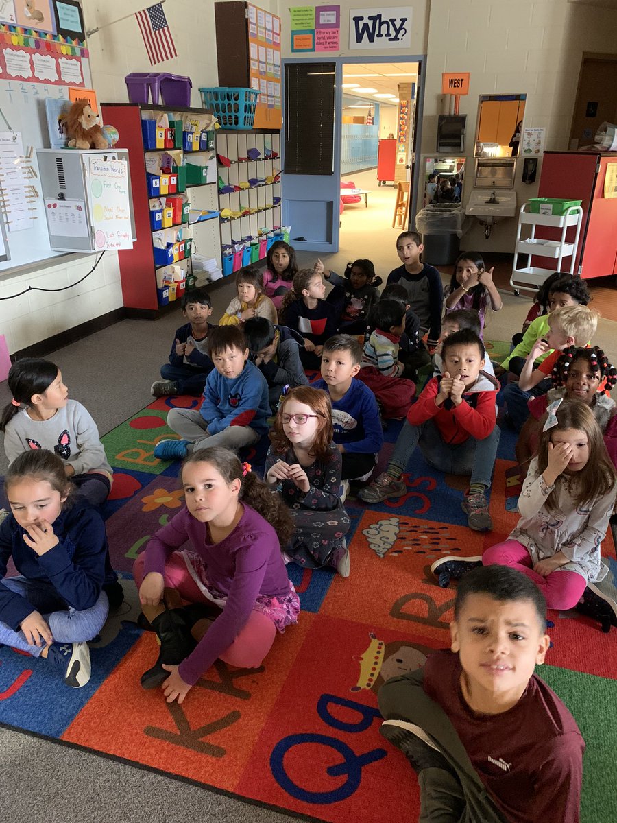 sglasser3's tweet photo. These first graders and the love and diversity they bring to my world every day warm my heart! @ShalynFortuna @HamiltonHawks82 @troyschools https://t.co/JCu5fT5kpE