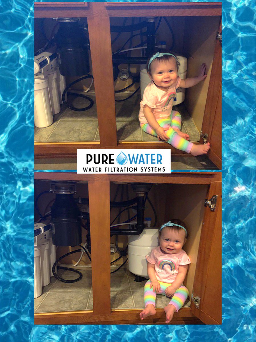 PurewaterCA's tweet photo. Meet our newest and cutest customer Raelynn! She is sitting next to her brand new Reverse Osmosis System. 😄❤️💧#lincolnwater #welovehappycustomers #water #reverseosmosissystem #purewaterinc #wefixwater https://t.co/zKk8E28riv
