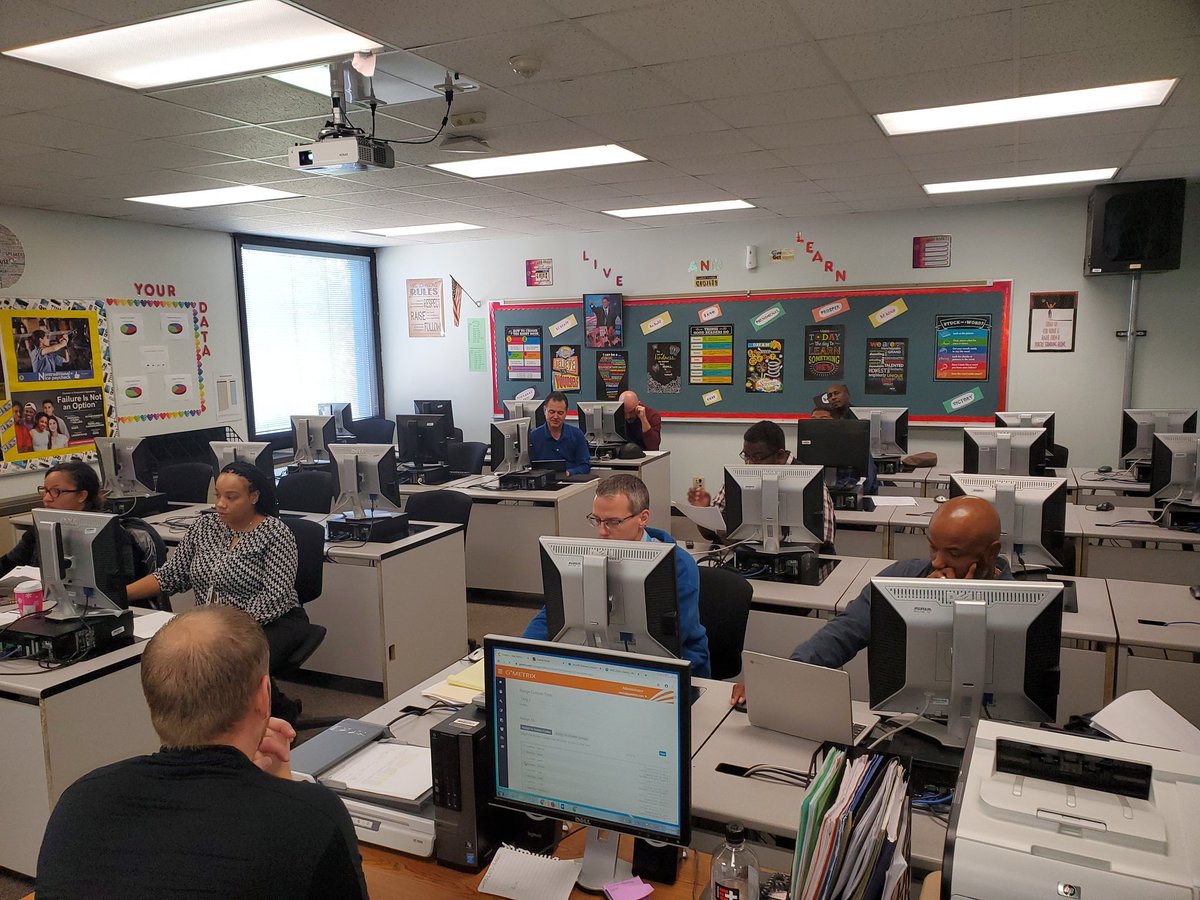 HStovall_CTE's tweet photo. Providing support to Business Ed Teachers with Certiport and District Tech Team @TKoutavas_D227 to increase student  credentialing opportunities @stephenb1911 @BonomoJeff @Iyunah 
#RichinStudentSuccess
#StudentCertification
#CTE https://t.co/CWsPO1sb38