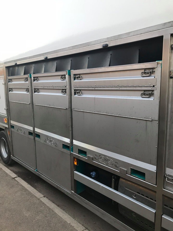 CWS Has Just Released A New Generation Of
Kerbside Collection Vehicle 800 series Allows For Material Compaction On The Move Giving a Shorter Cycle Time - With A Higher Payload Than Our Competitors - The 800 Series Is A Lighter Move Effective Vehicle Available For Purchase &amp; Hire