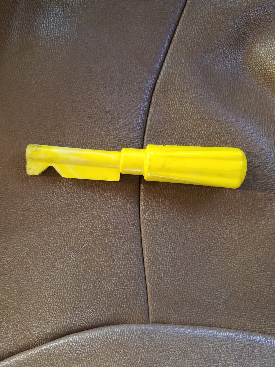 KevinTBray's tweet photo. 1st person to guess what this is gets a drink of their choice at #ChainWise. Tagging some mofos but anyone can guess!
@jasonappleton
@Mashinsky
@PaulieP2 @RobertBeadles @KennethBosak @1MarkMoss #crowmining #bitcoin #LitecoinFam #cryptolife https://t.co/jv7JHz0qhW
