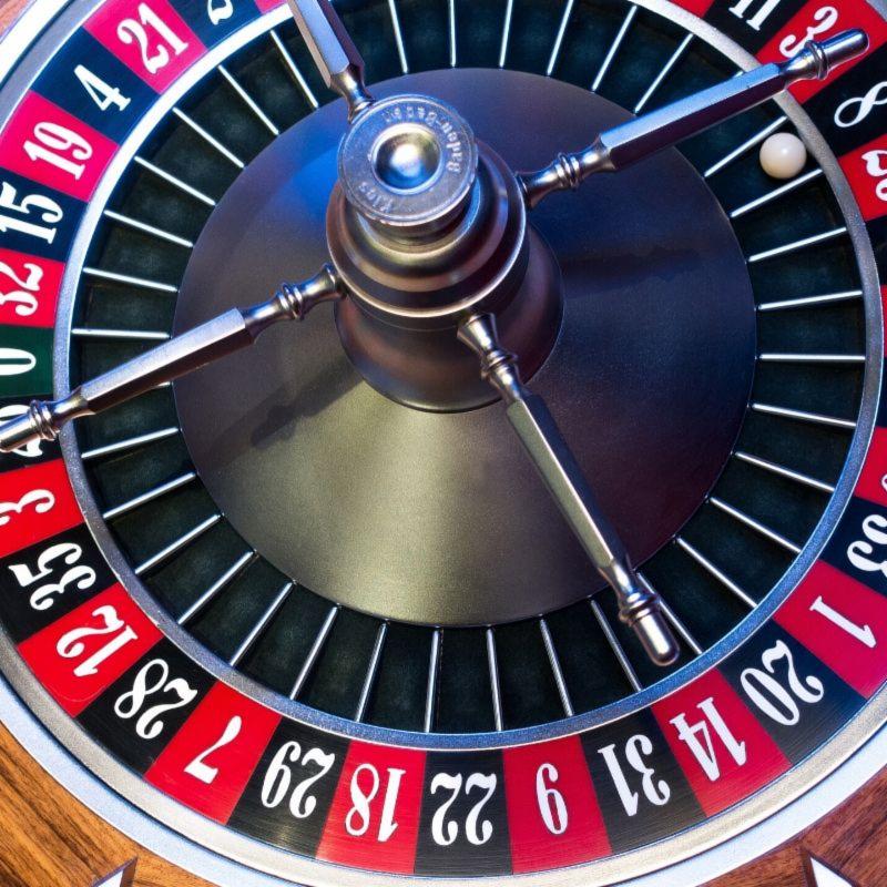 CourtydYonkers's tweet photo. Try your luck in Manhattan's closest casino, @EmpireCCasino! Open daily from 10am to 6am #casino #slots #GameOnEmpire https://t.co/LqGdnm1Ut6 https://t.co/w55B9mnnBx