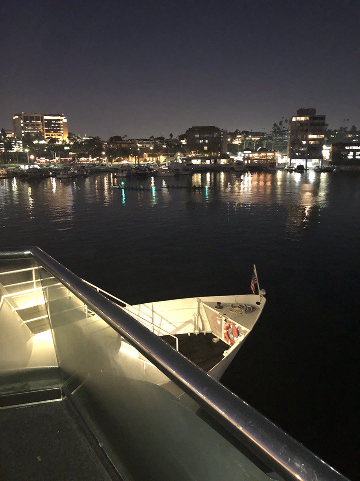 SafeSend_One's tweet photo. Wonderful evening with all of the amazing firms and friends that have come out to join us for the 2019 Tax Transformation Summit with @SurePrepLLC #TaxSummit19 https://t.co/S2Ne4Cg6K6