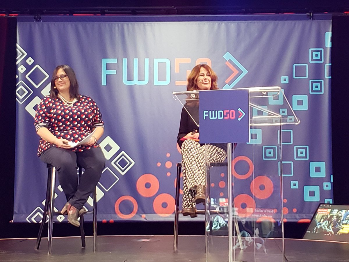 HSimpson_PWC's tweet photo. Success story about #GreatExperience taking place right now! Many thanks to ⁦@ItsSoniaPowell⁩ and @SueSharp  for sharing our #gcworkplace learnings ⁦@PwC_Canada⁩ @PSPC_SPAC⁩ #FWD50 https://t.co/NNO25jzqYi