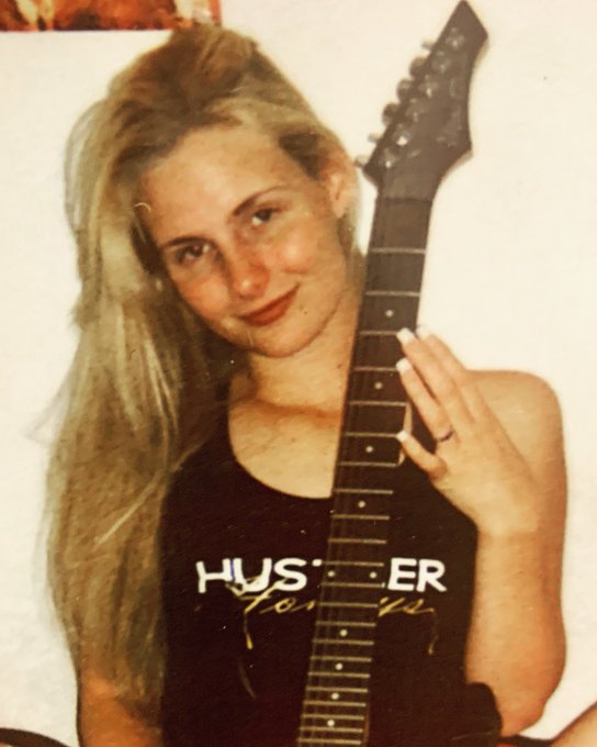 &ldquo;Baby Phoenix&rdquo; https://t.co/tU745wH12k<a href="/tag/portland"class="tags"><span>#portland</span></a>