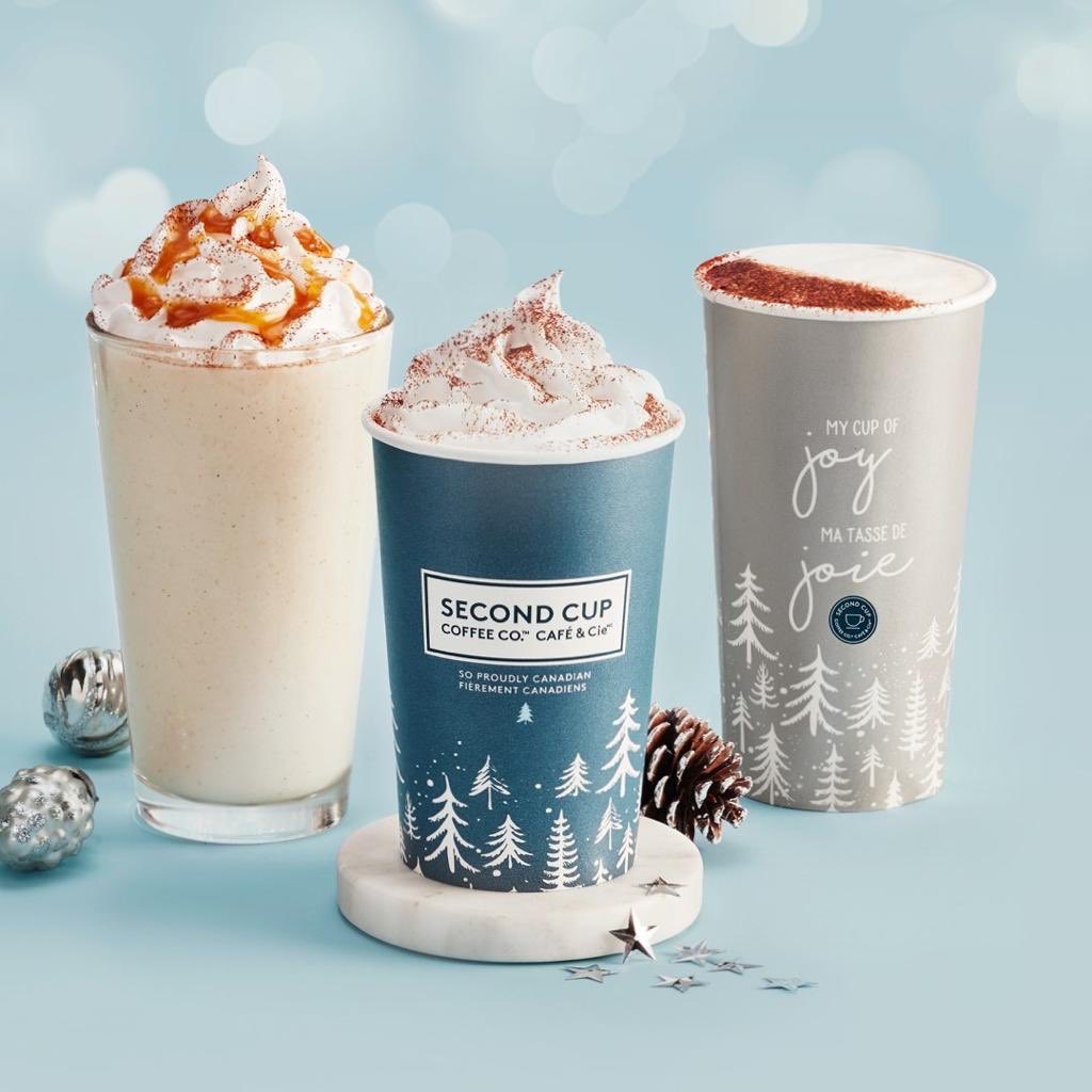 secondcupoakvi1's tweet photo. We’re feeling festive with the launch of our new Cinnamon Roll White Hot Chocolate and Cinnamon Roll White FroCho! Gingersnap Latte, Peppermint Moccaccino & Holiday London Fog! also back.#secondcupcanada #secondcupdowntownoakville #soproudlycanadian❤#ultimatecoffeeexperience☕ https://t.co/MIDMOpMmPE